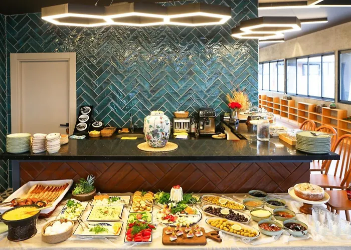 Vital Goel Oezel Havuzlu & 别墅 *