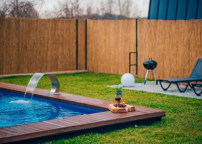 Vital Goel Oezel Havuzlu & * 萨潘贾