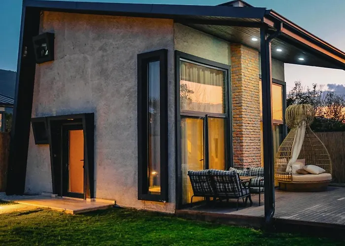 别墅 Vital Goel Oezel Havuzlu & 萨潘贾